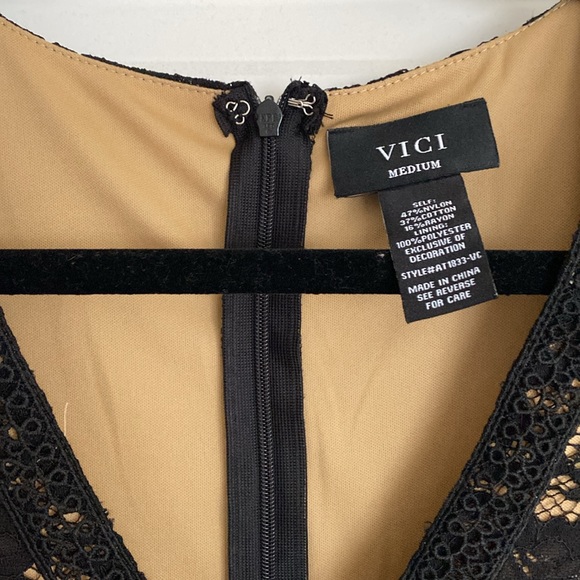 VICI Peplum blouse - Picture 3 of 3